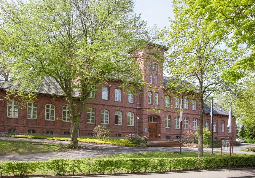 Gebäude Niederbergheimer Str. 24