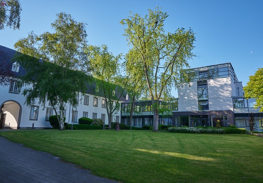 Haus der evangelischen Kirche