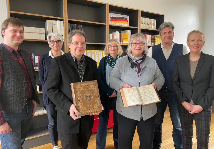 Von links nach rechts: Tobias Westhoff, Carmen Broermann (Stadt Soest), Günter Kükenshöner (Geschichtsverein), Iris Zwitzers, Beatrix Pusch (Kreis Soest), Norbert Wex (Stadt Soest), Cordula Pfannschmidt (Kreis Soest)