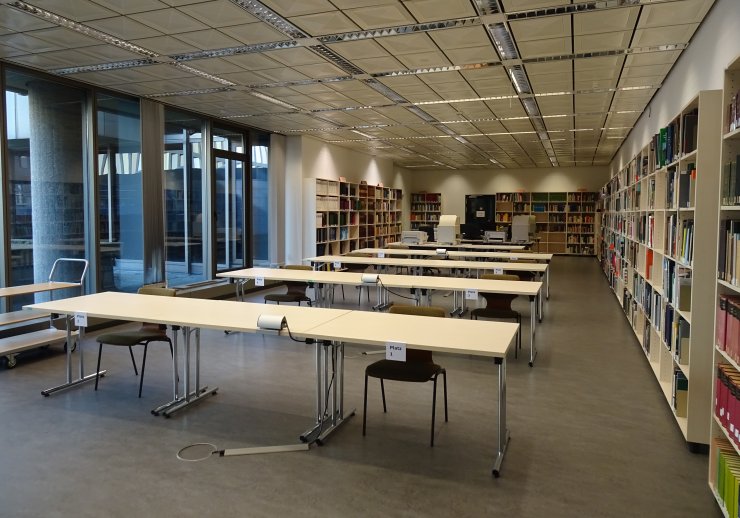 Blick in den Lesesaal des Stadtarchivs - Bochumer Zentrum für Stadtgeschichte