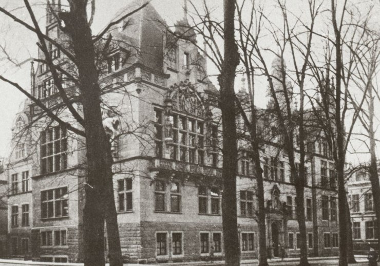 Historisches Foto des LWL-Museums für Kunst und Kultur in Münster