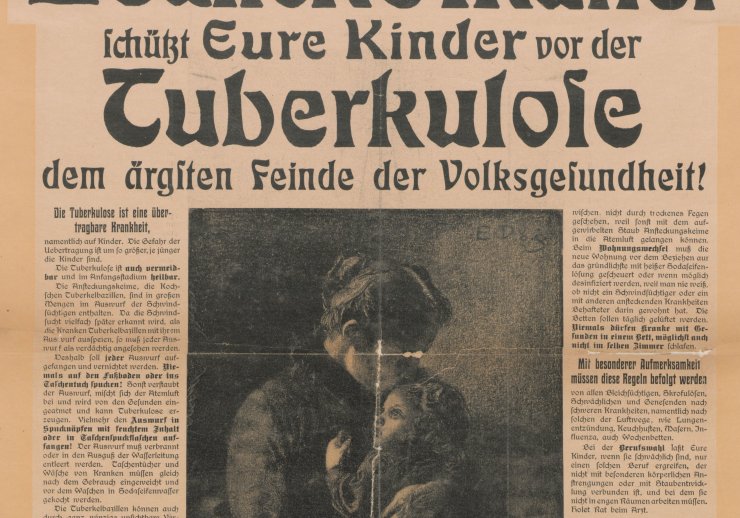 Das Bild zeigt eine Zeitung mit dem Titel: Deutsche Mütter schützt eure Kinder vor der Tuberkulose, dem ärgsten Feind der Volksgesundheit!